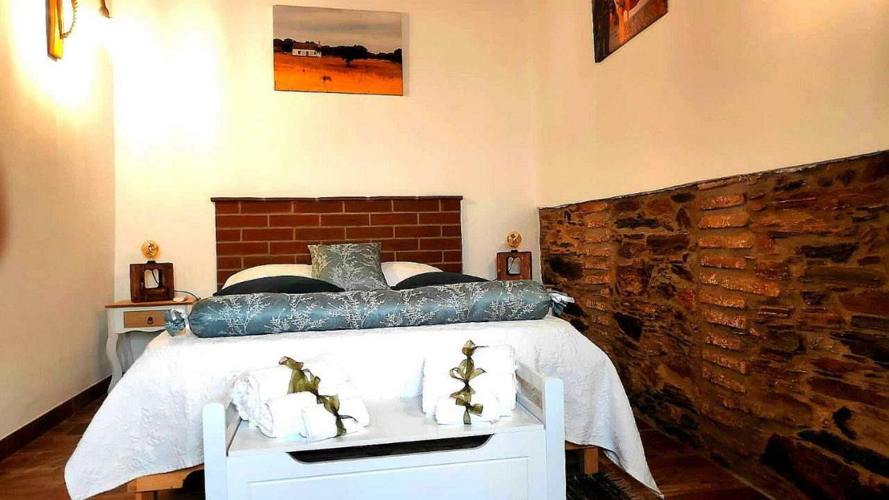 Casa O Chaparrinho Villa มอนซาราซ ภายนอก รูปภาพ